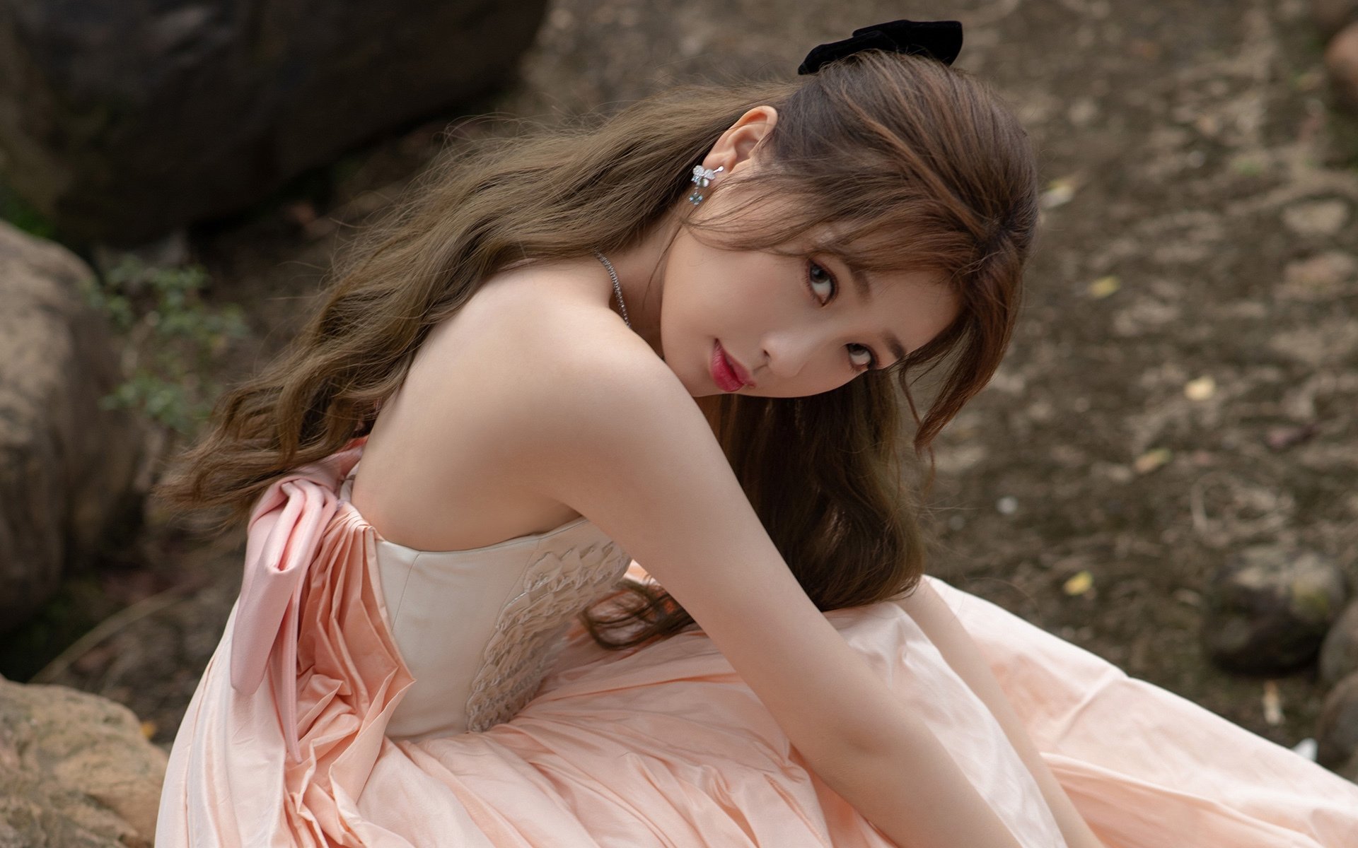 开云中国-梅西连续传射助攻，球队攻势如虹，梅西发挥