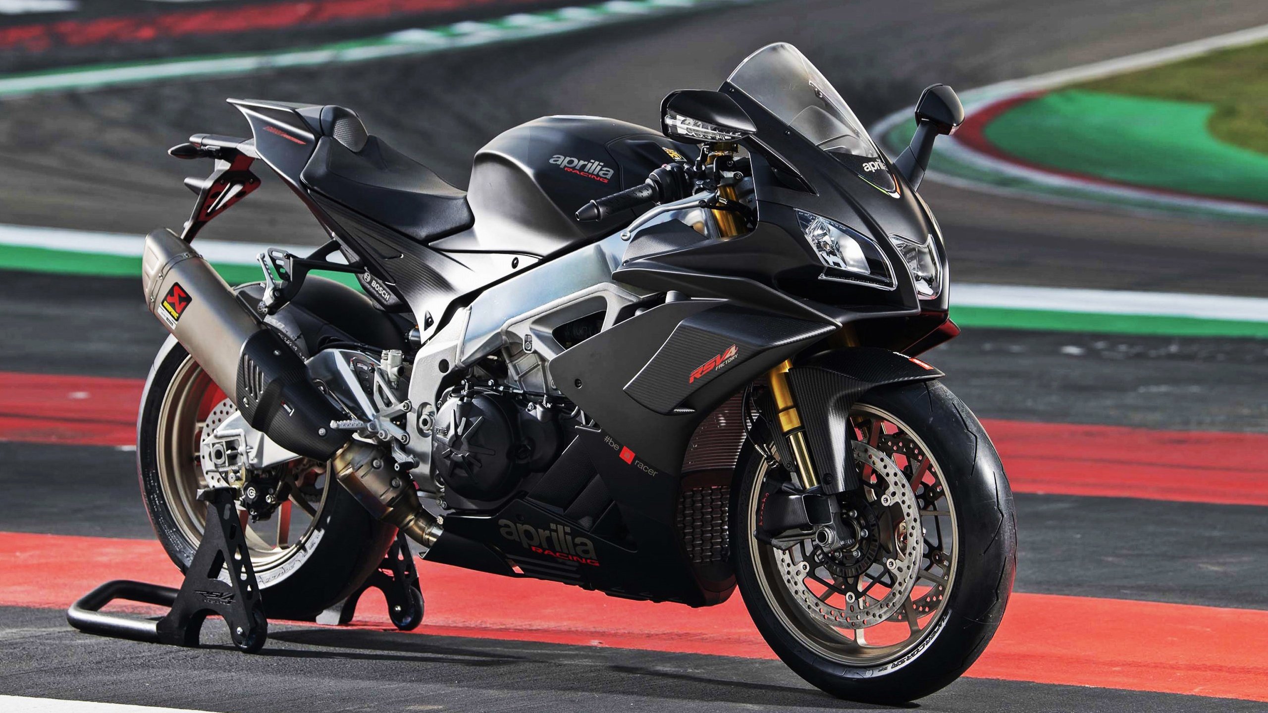 开云网页版登录入口-雄心勃发！国际赛场上燃烧激情追逐荣耀，国际比赛2021